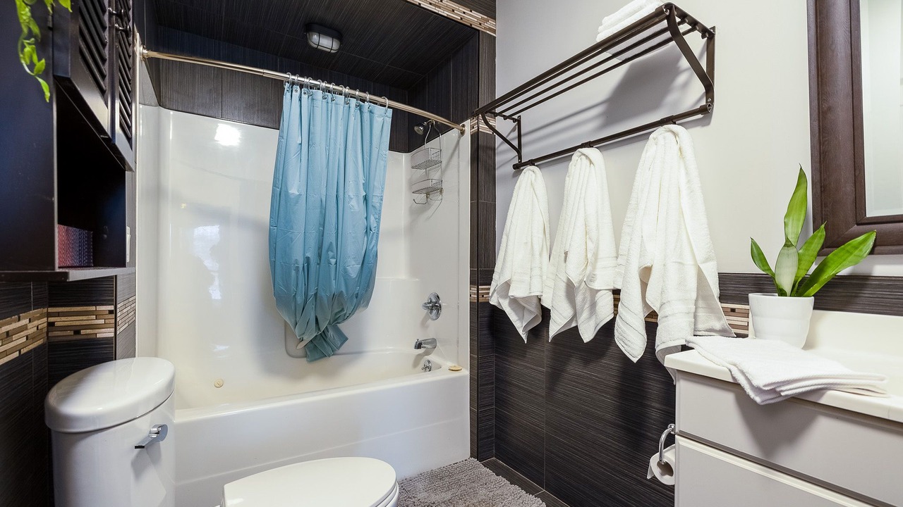 Photo of Bathroom in Medicine Hat