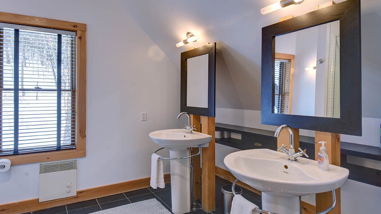 Photo of Bathroom in Lac Superieur Village