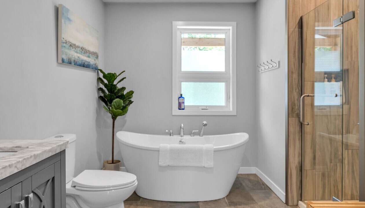 Photo of Bathroom in Leeds and the Thousand Islands