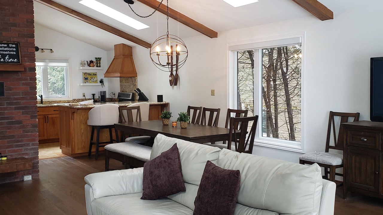 Photo of Livingroom in Dunsford