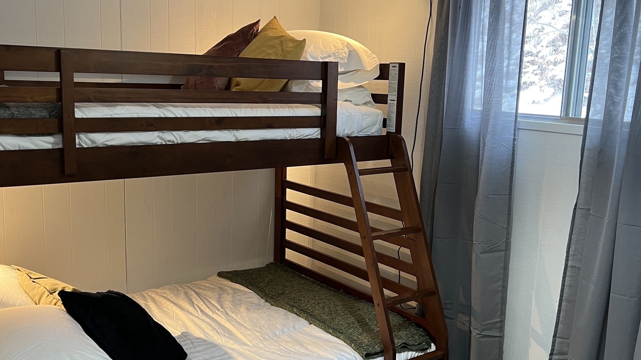 Photo of Bedroom in Melville Beach
