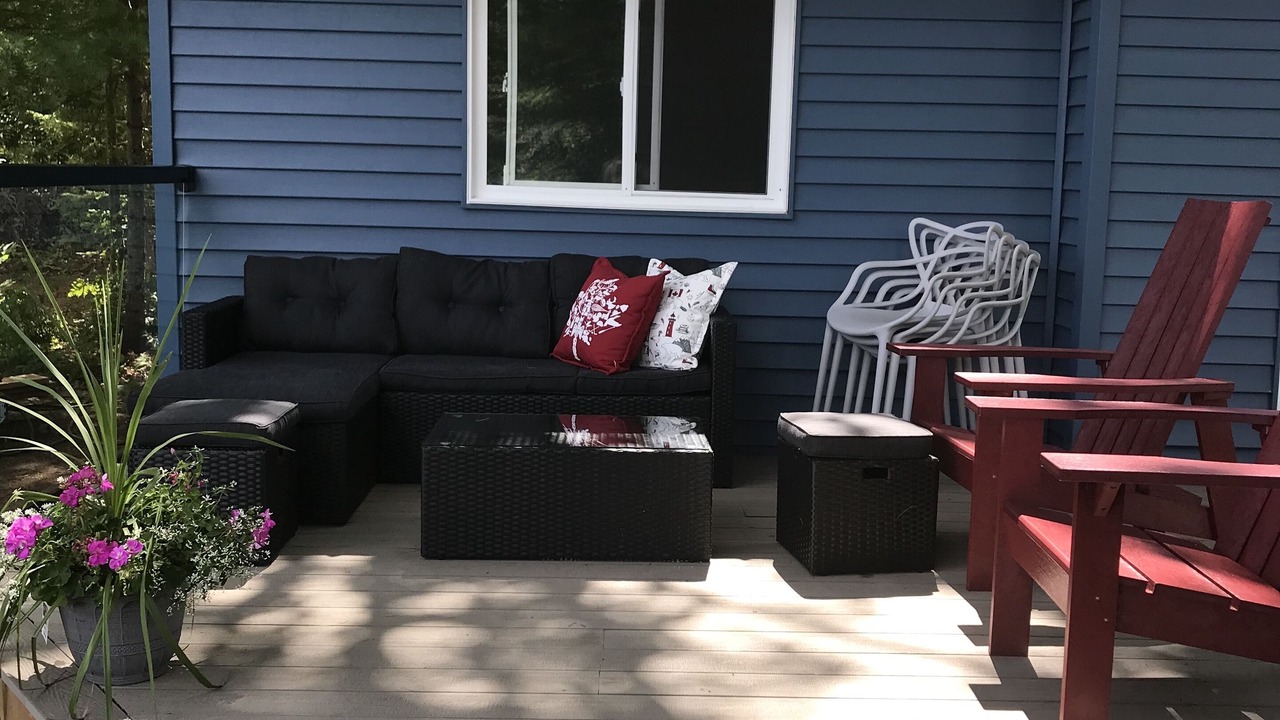 Photo of Patio Balcony in Trent Lakes