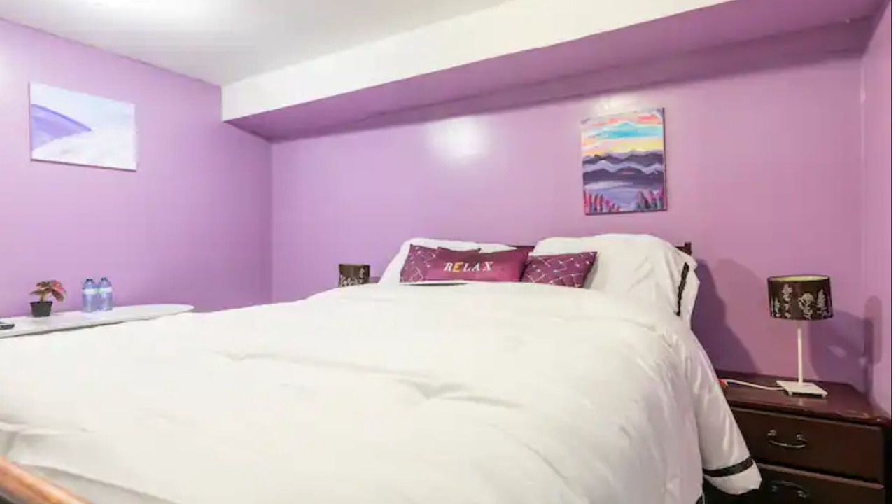 Photo of Bedroom in Aylmer