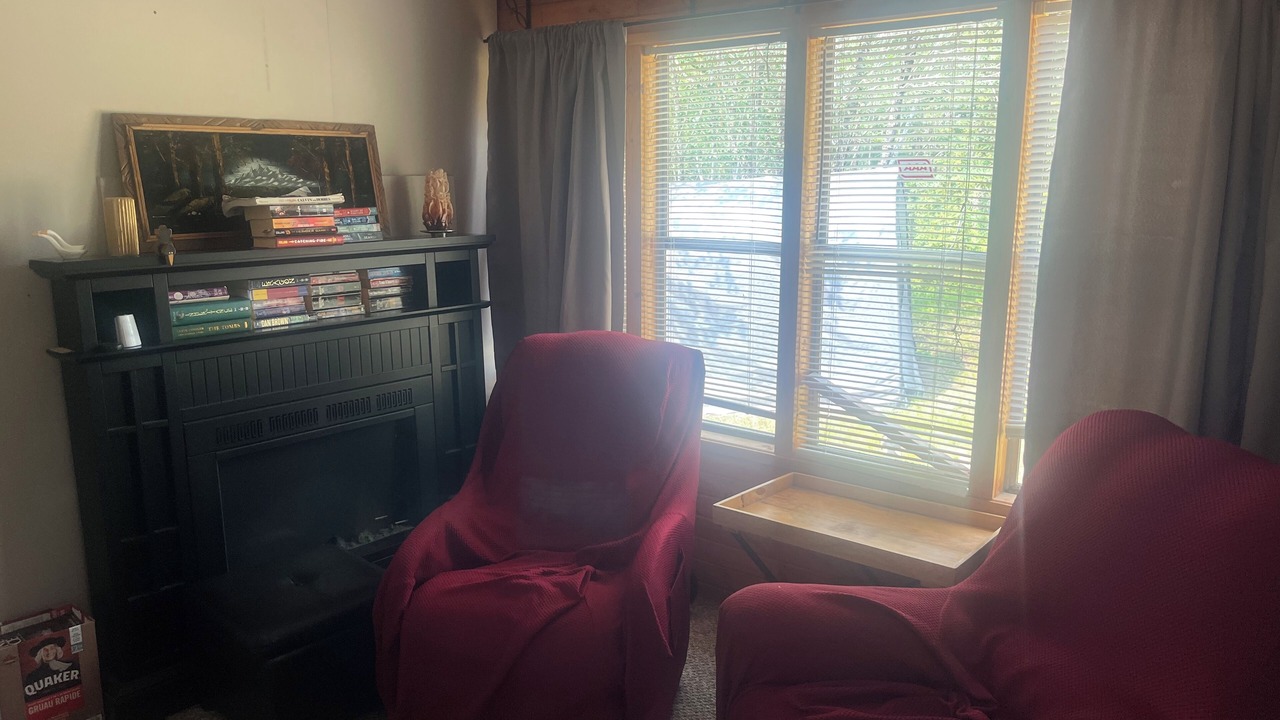 Photo of Livingroom in Lester Beach