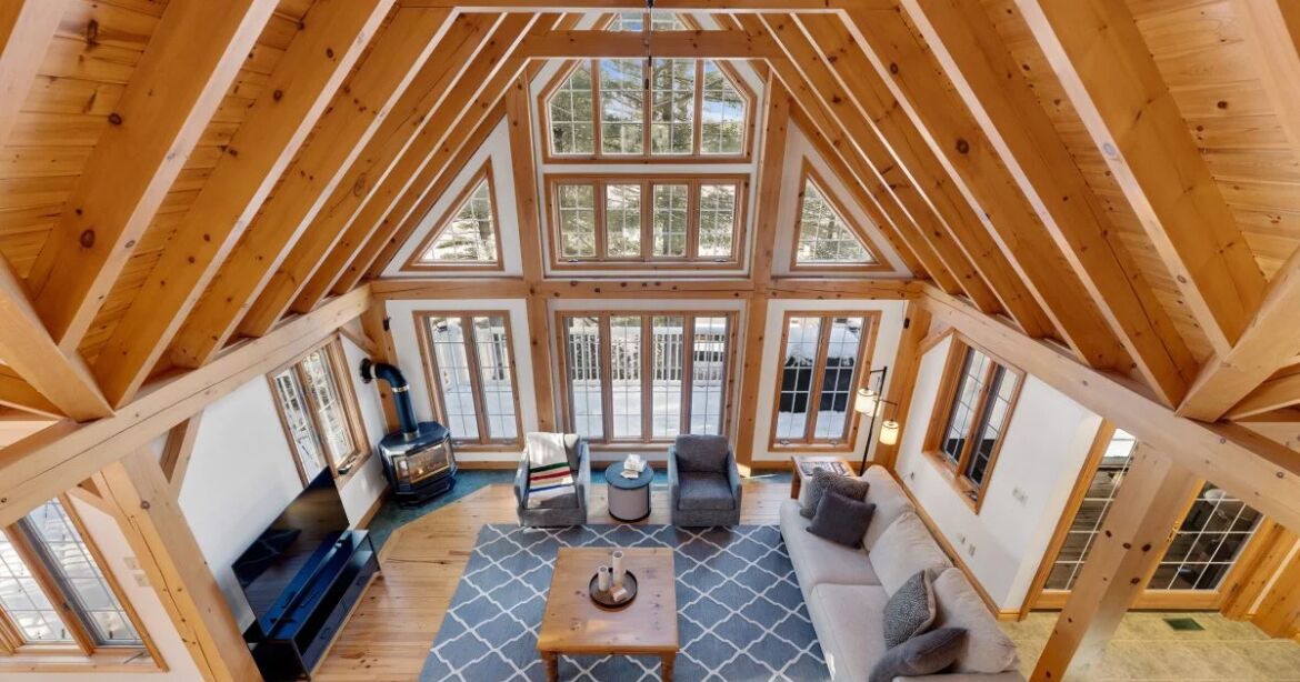 Photo of Livingroom in Baysville
