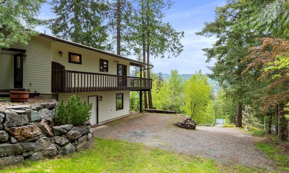 Photo of Outdoor in Anglemont
