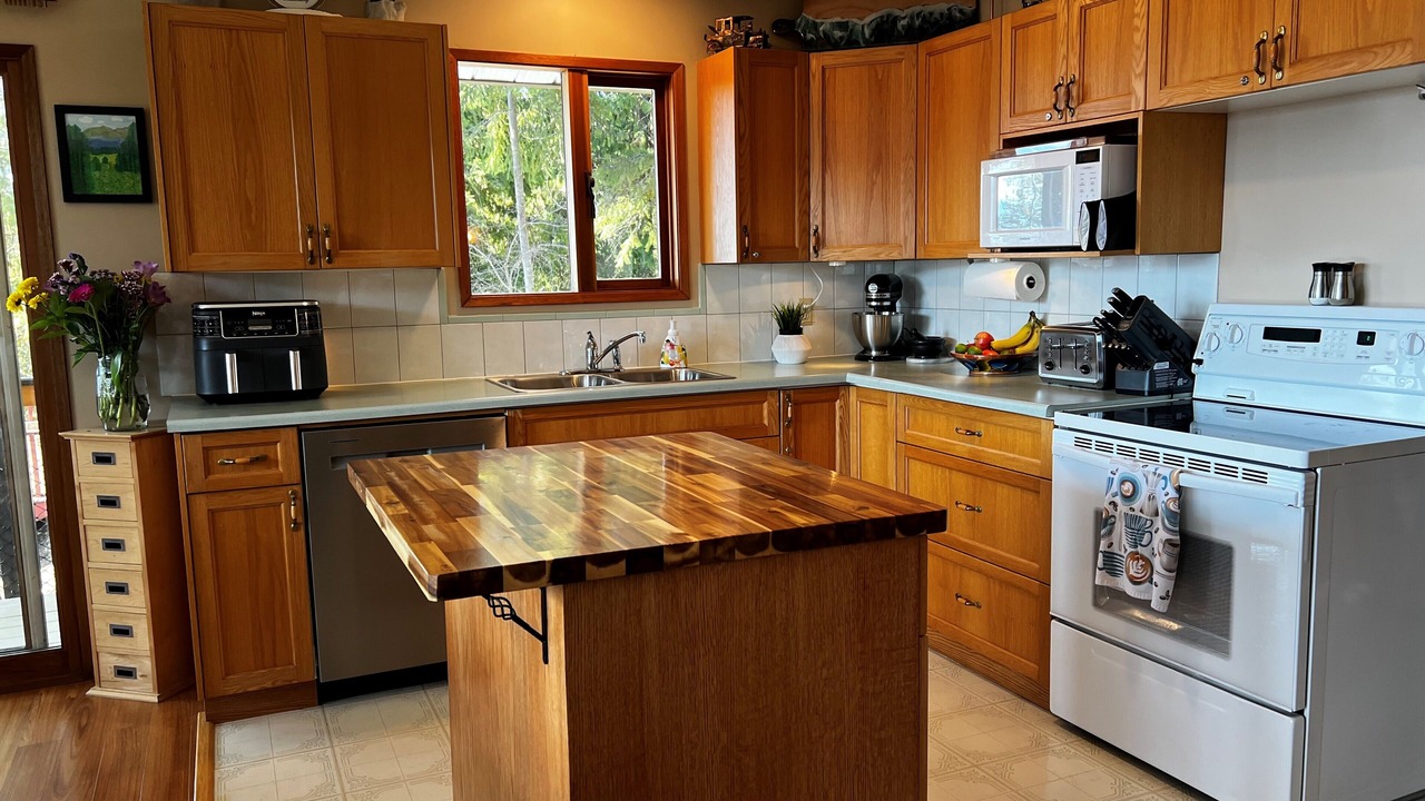 Photo of Kitchen in Anglemont