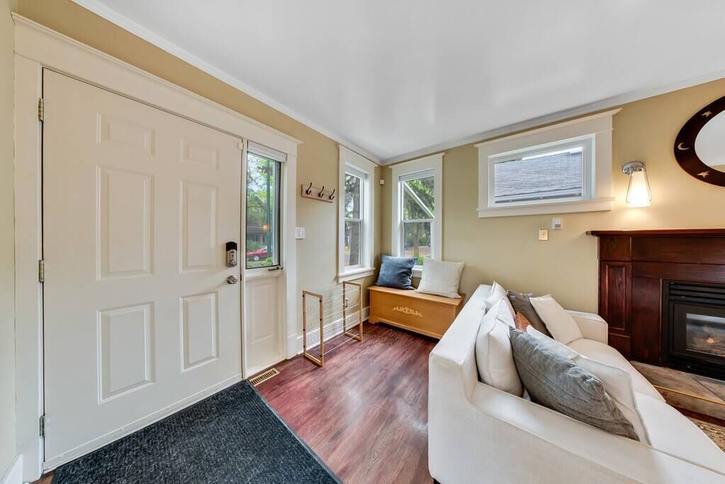 Photo of Bedroom in Saskatoon Downtown