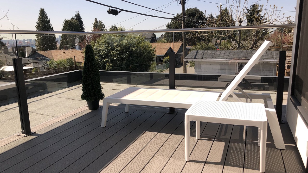 Photo of Patio Balcony in Lower Lonsdale