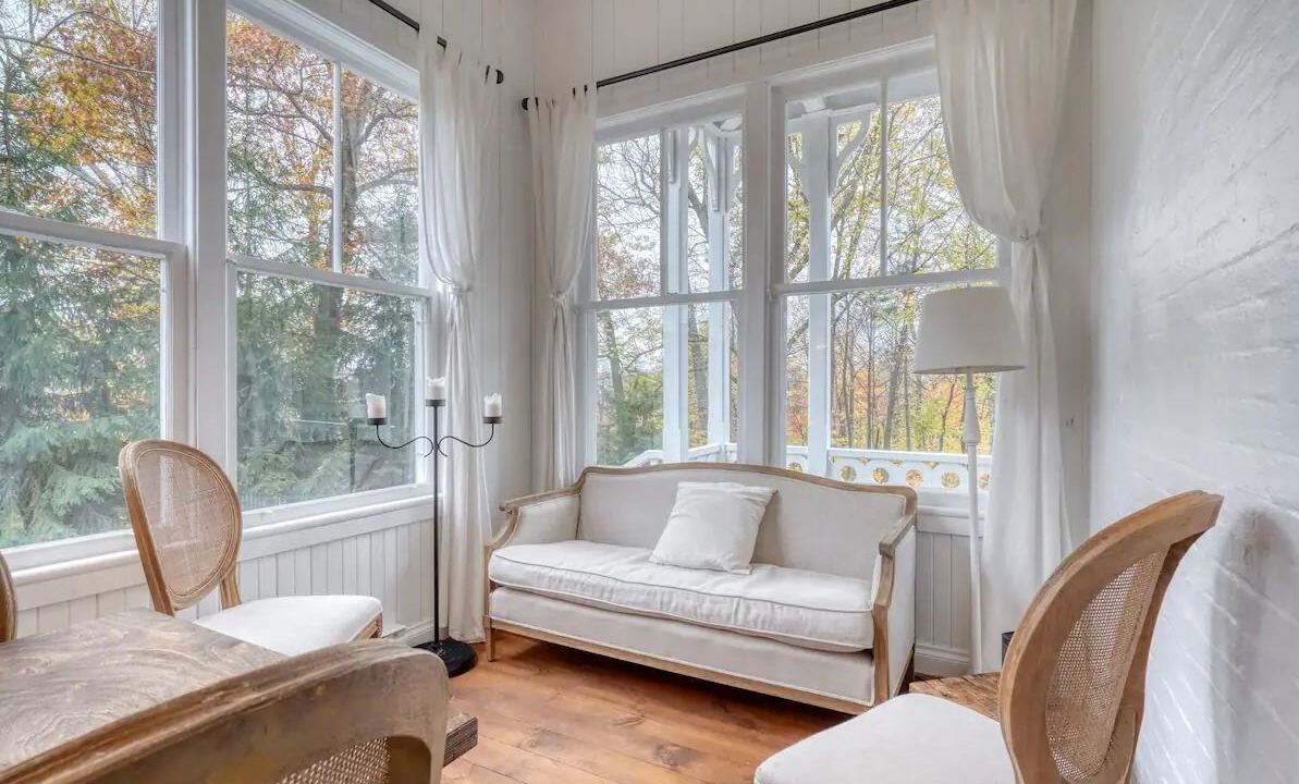 Photo of Livingroom in Waterloo