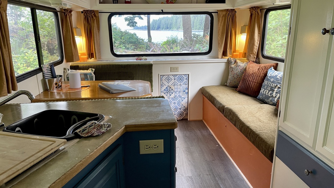 Photo of Livingroom in Ucluelet