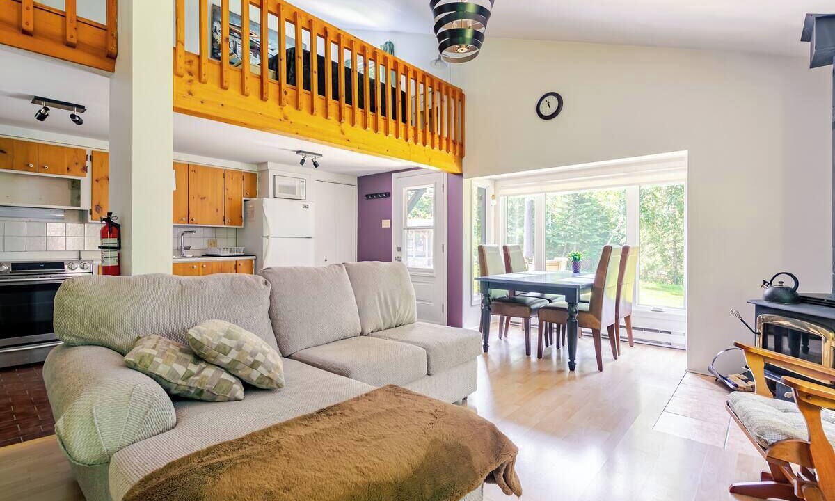 Photo of Livingroom in Chute-Saint-Philippe
