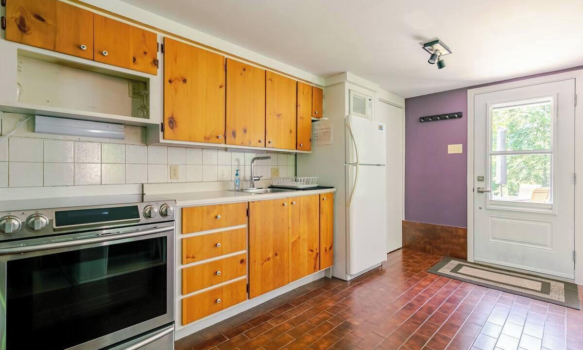 Photo of Kitchen in Chute-Saint-Philippe