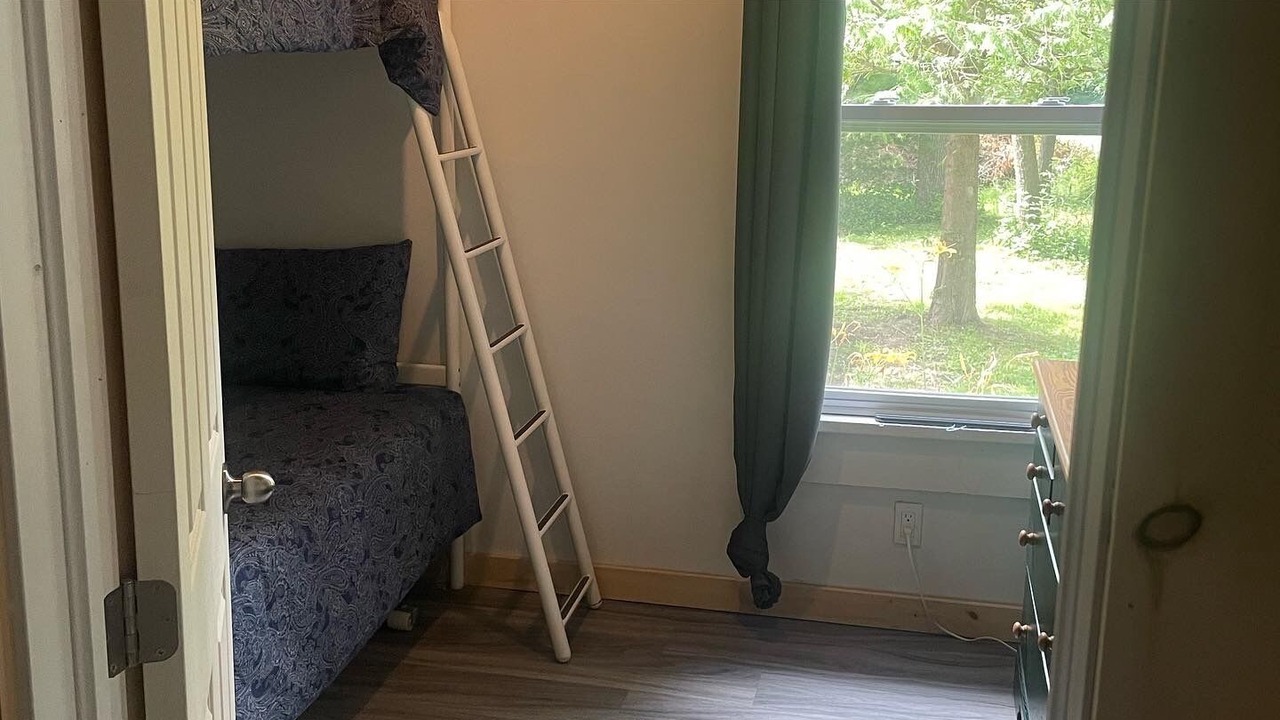 Photo of Bedroom in Innisfil