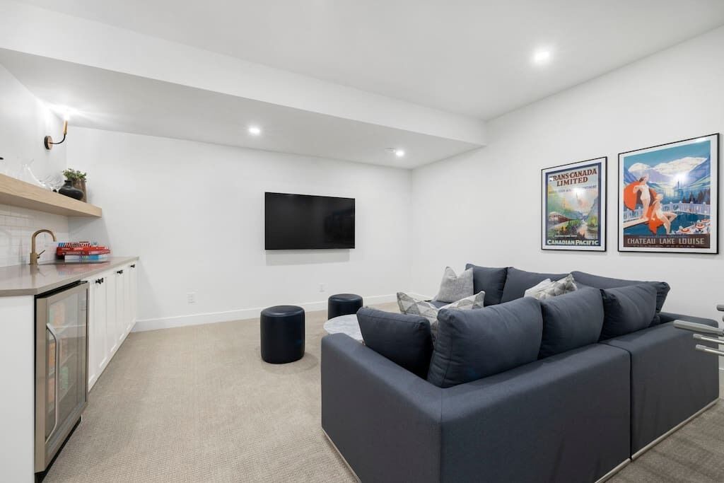 Photo of Livingroom in Crescent Heights