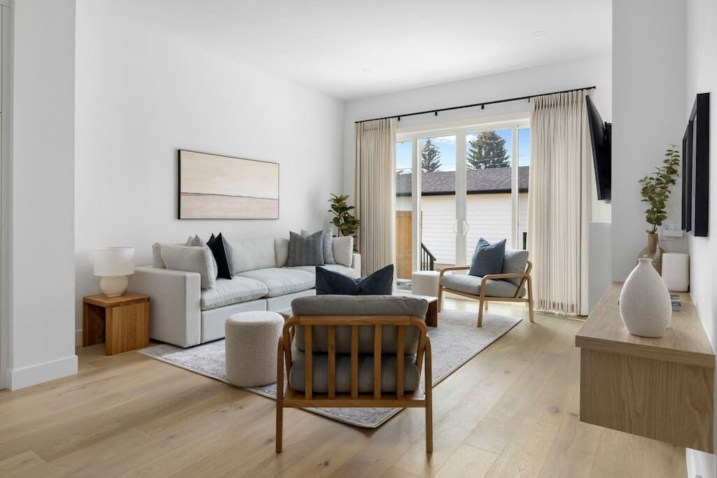 Photo of Livingroom in Crescent Heights
