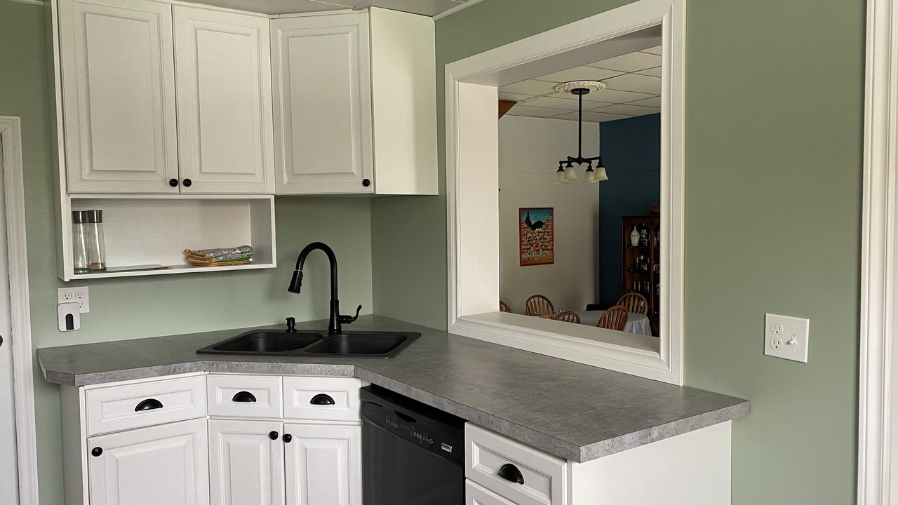 Photo of Kitchen in Port Burwell