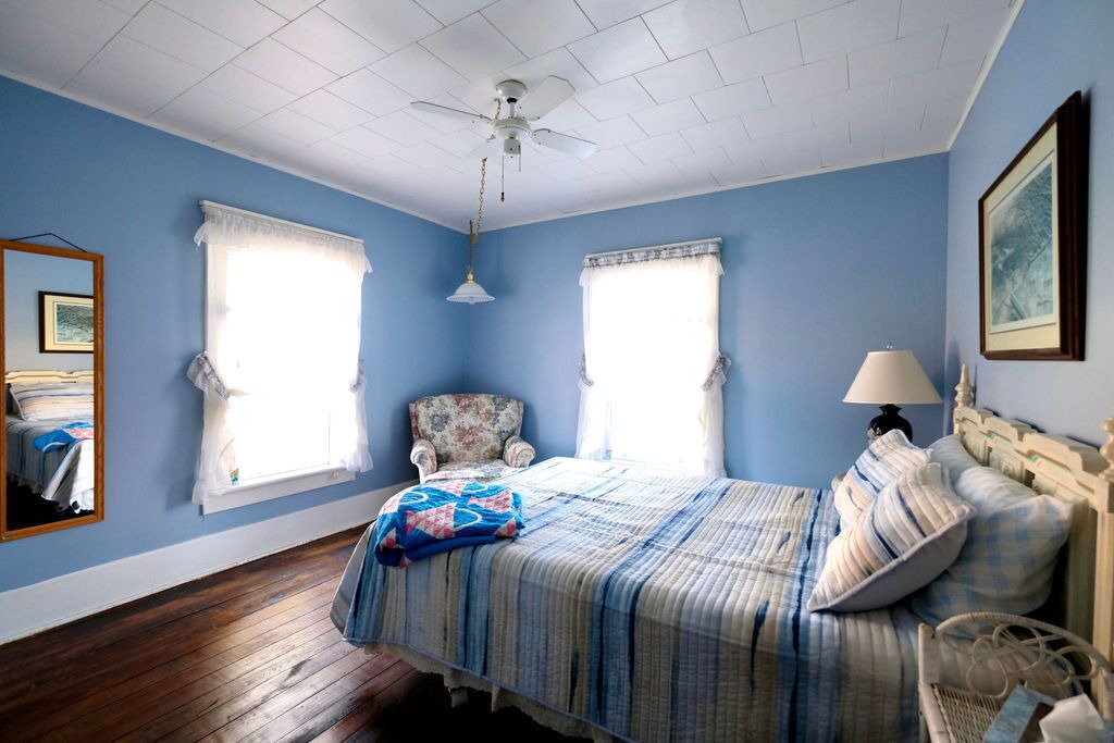 Photo of Bedroom in Port Burwell