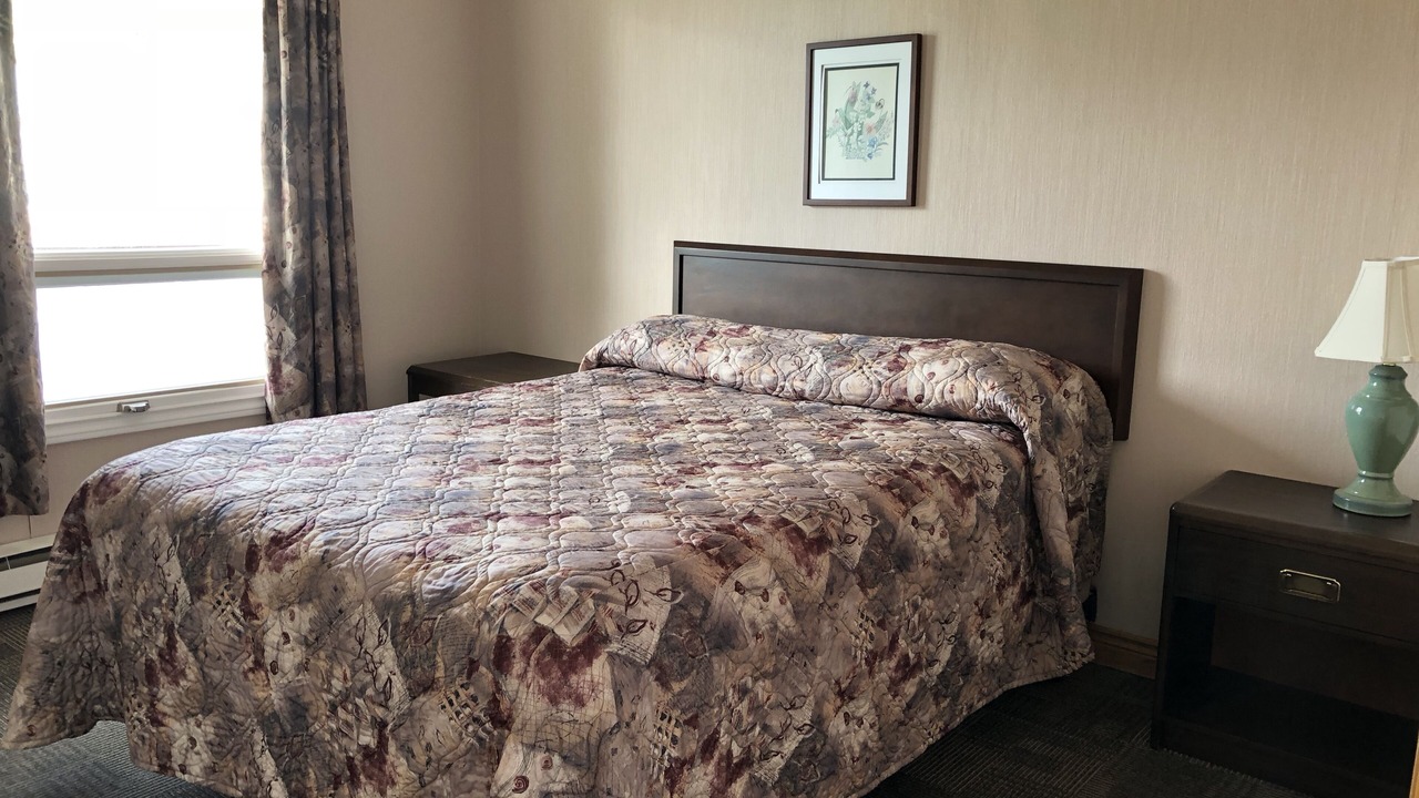 Photo of Bedroom in Green Gables