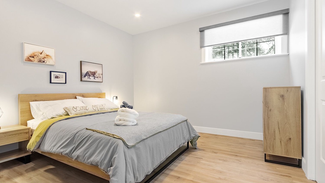 Photo of Bedroom in Baie-St-Paul