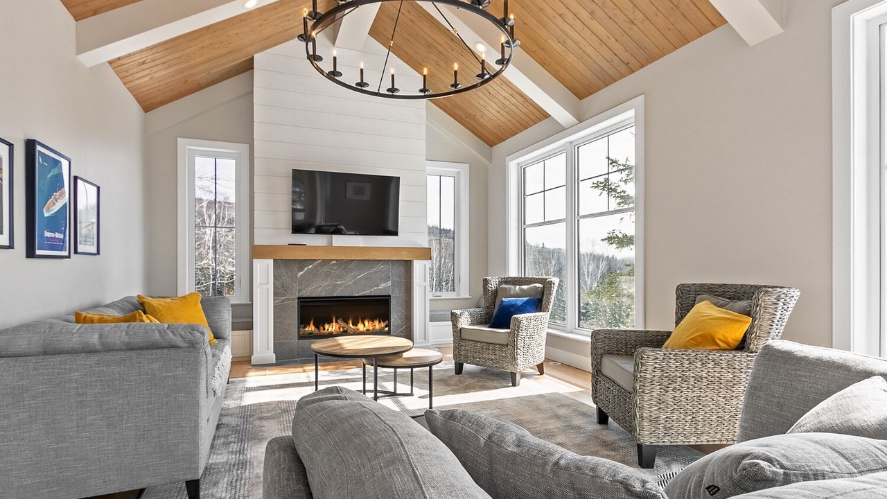 Photo of Livingroom in Baie-St-Paul