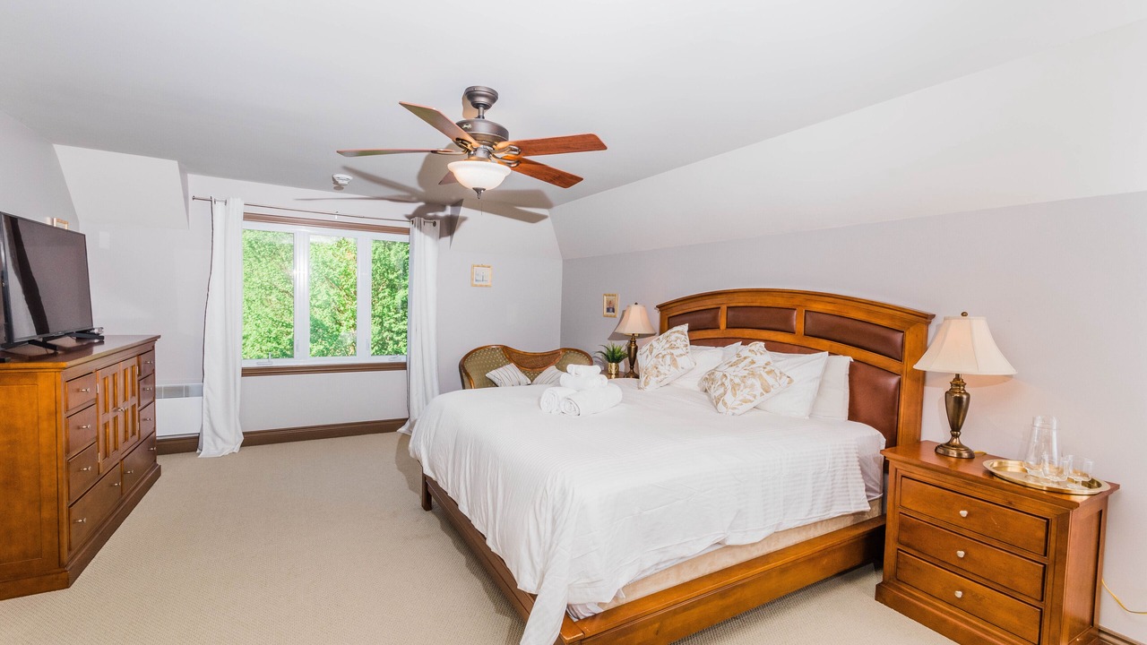 Photo of Bedroom in Mont-Tremblant