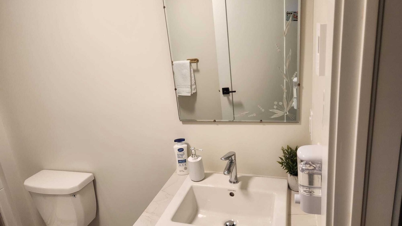 Photo of Bathroom in Dieppe