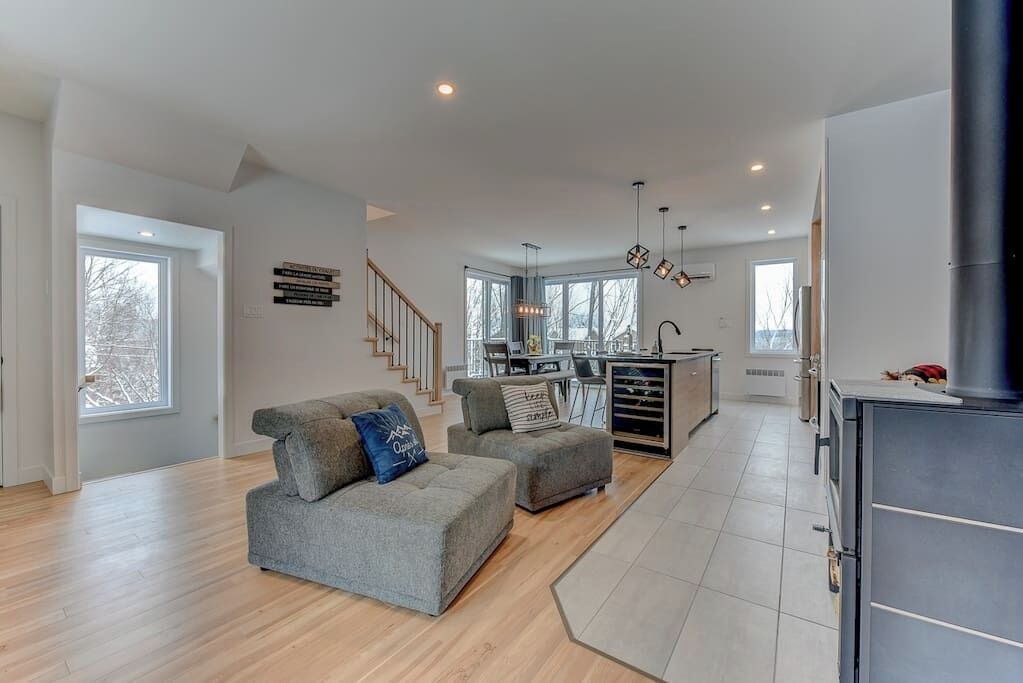 Photo of Livingroom in Owl's Head Ski Resort