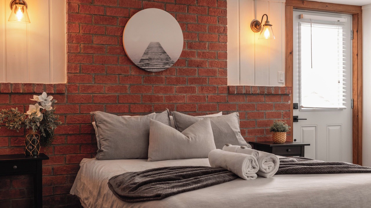 Photo of Bedroom in Lac-des-Seize-Iles