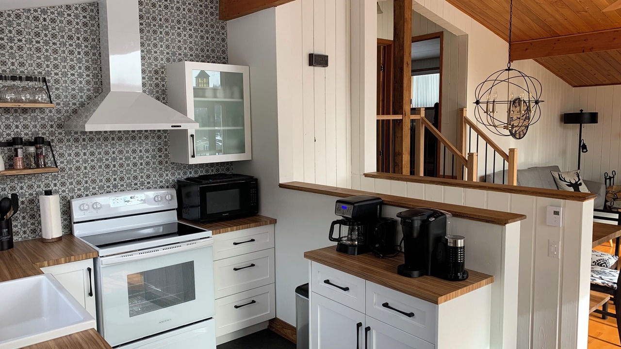 Photo of Kitchen in Lac-des-Seize-Iles