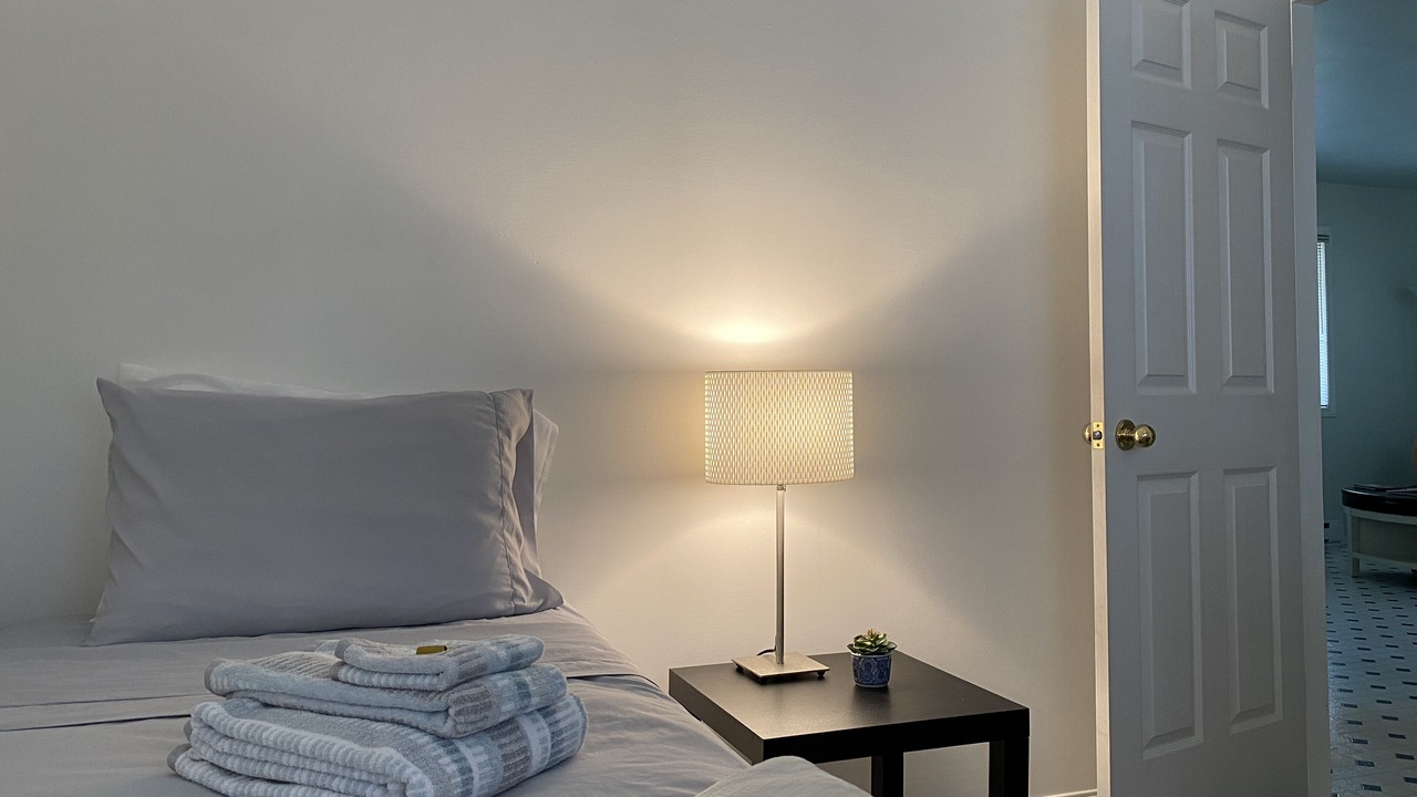 Photo of Bedroom in Salt Spring Island