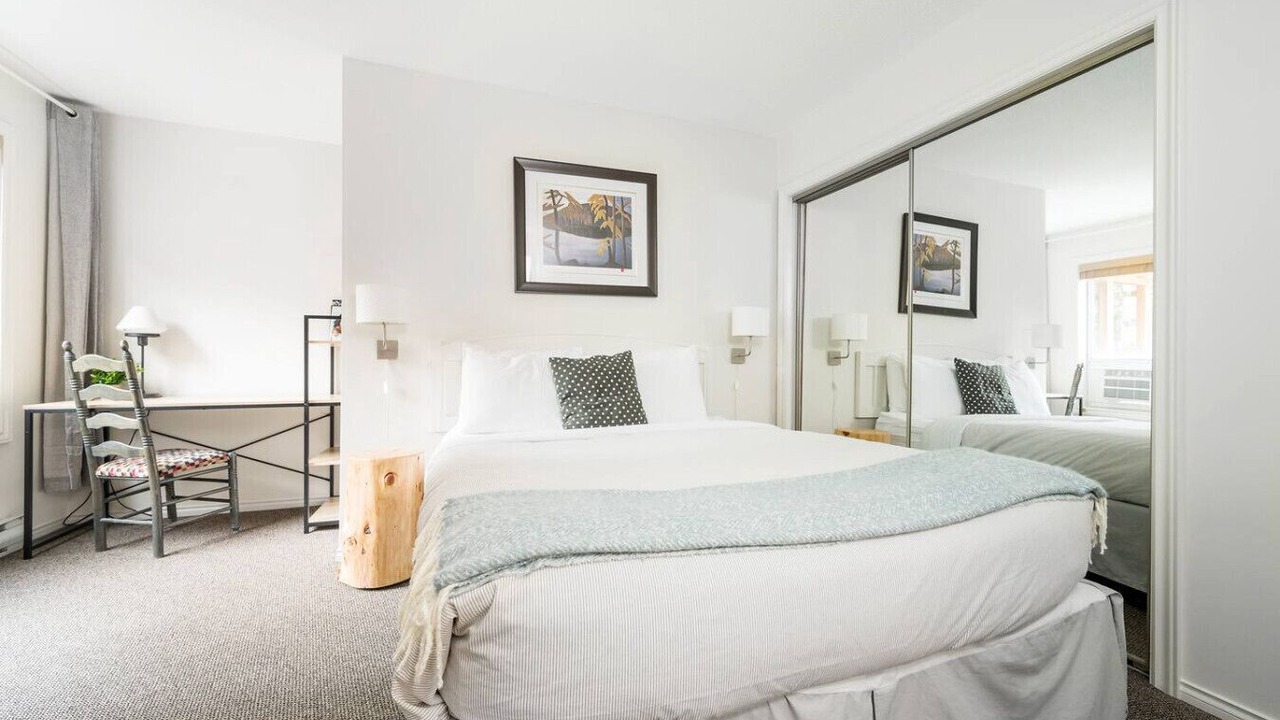 Photo of Bedroom in Village North