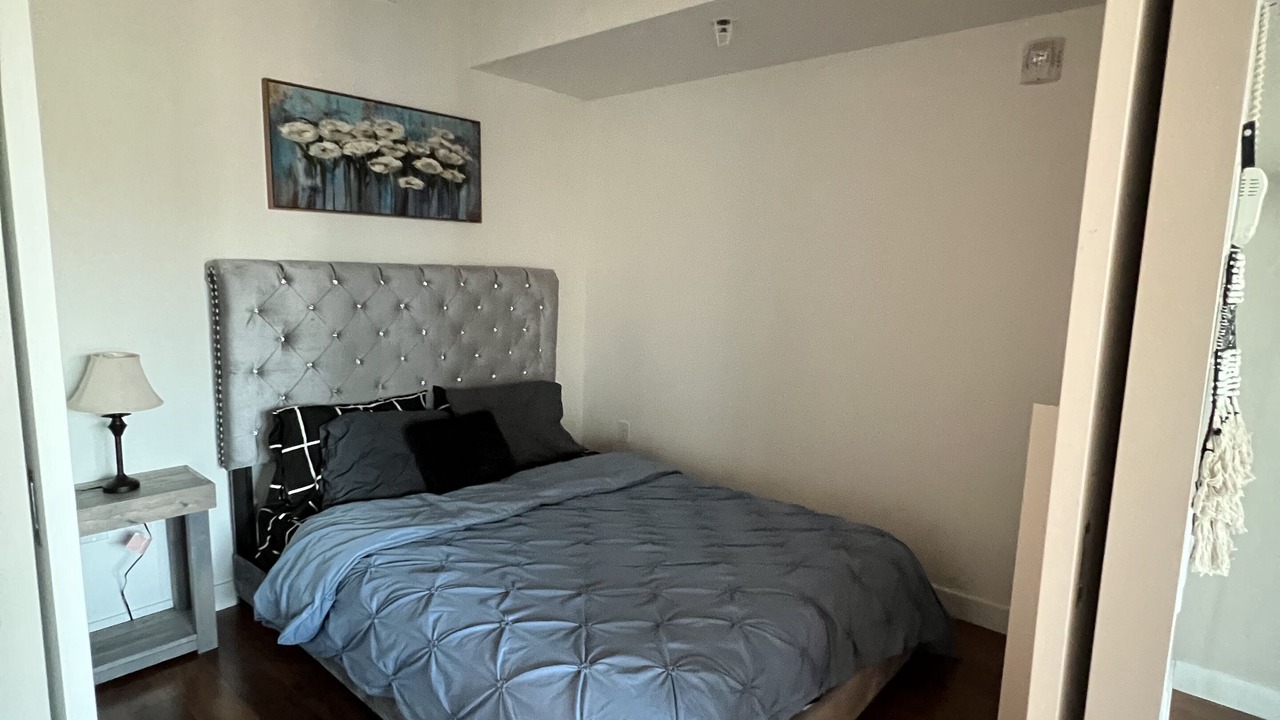 Photo of Bedroom in Downtown Winnipeg