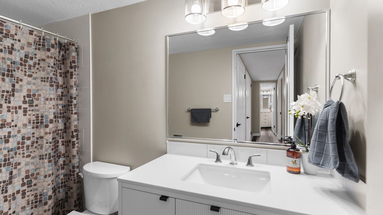 Photo of Bathroom in Saskatoon Downtown