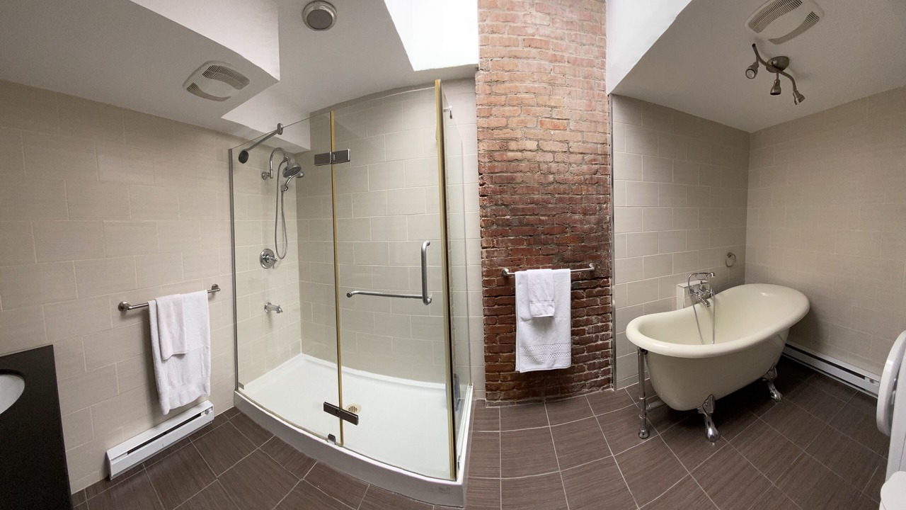Photo of Bathroom in Golden Square Mile