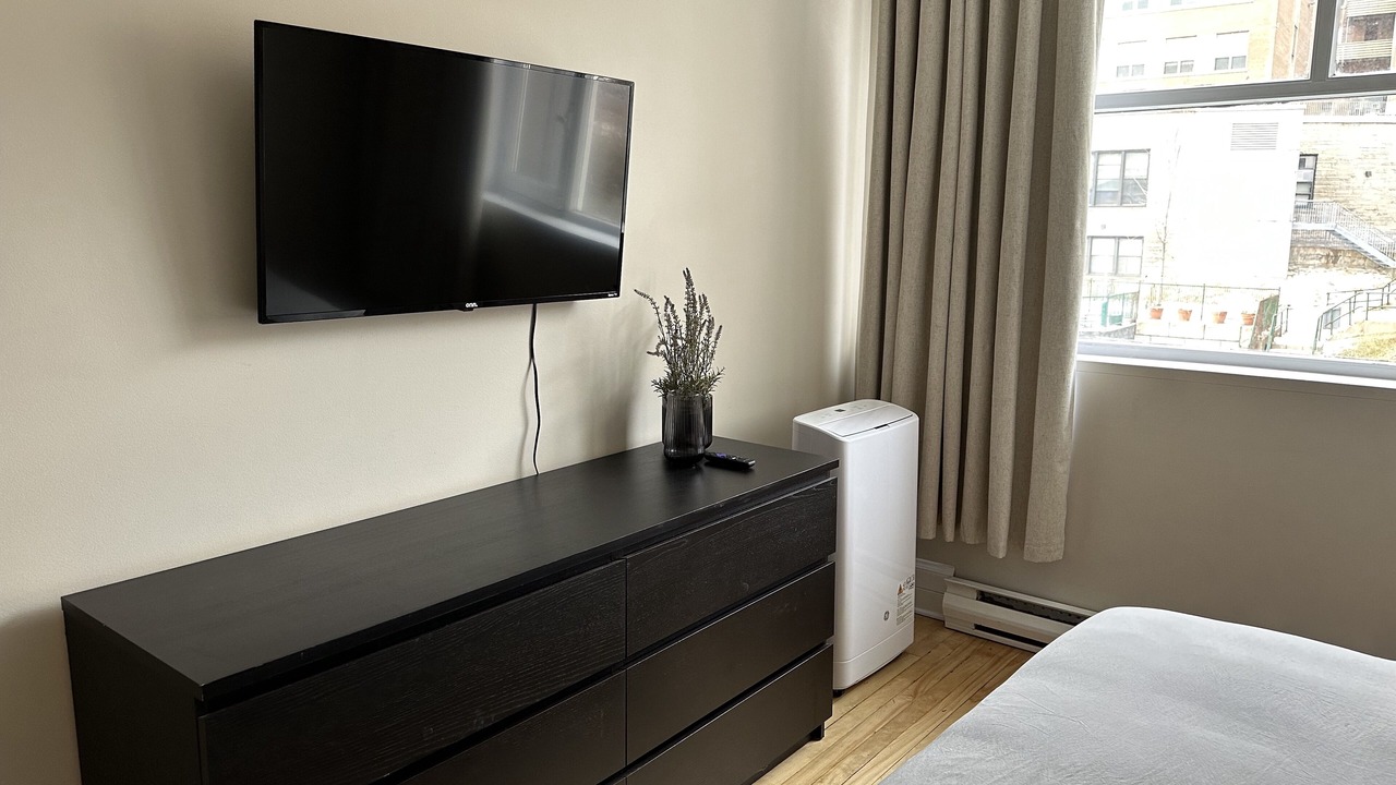 Photo of Bedroom in Golden Square Mile
