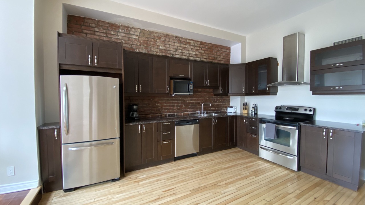 Photo of Kitchen in Golden Square Mile