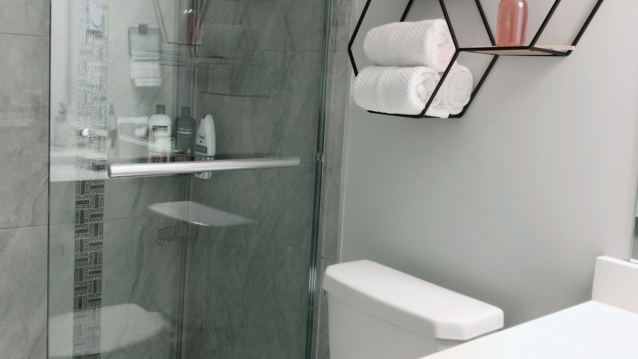 Photo of Bathroom in Maple Ridge