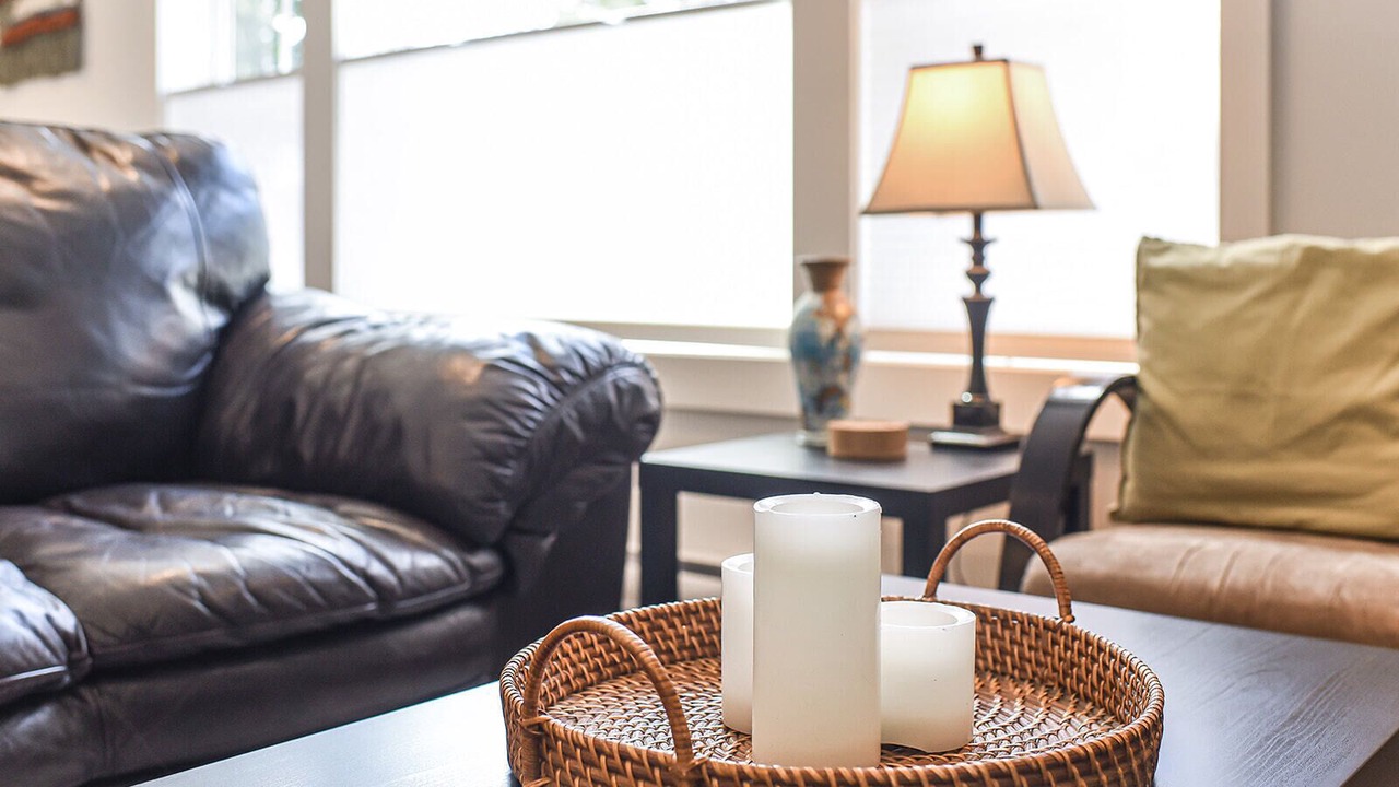 Photo of Livingroom in Courtenay
