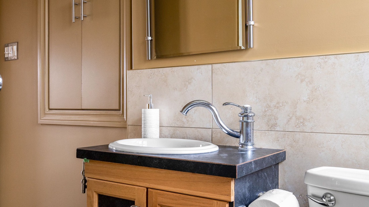 Photo of Bathroom in Inglewood