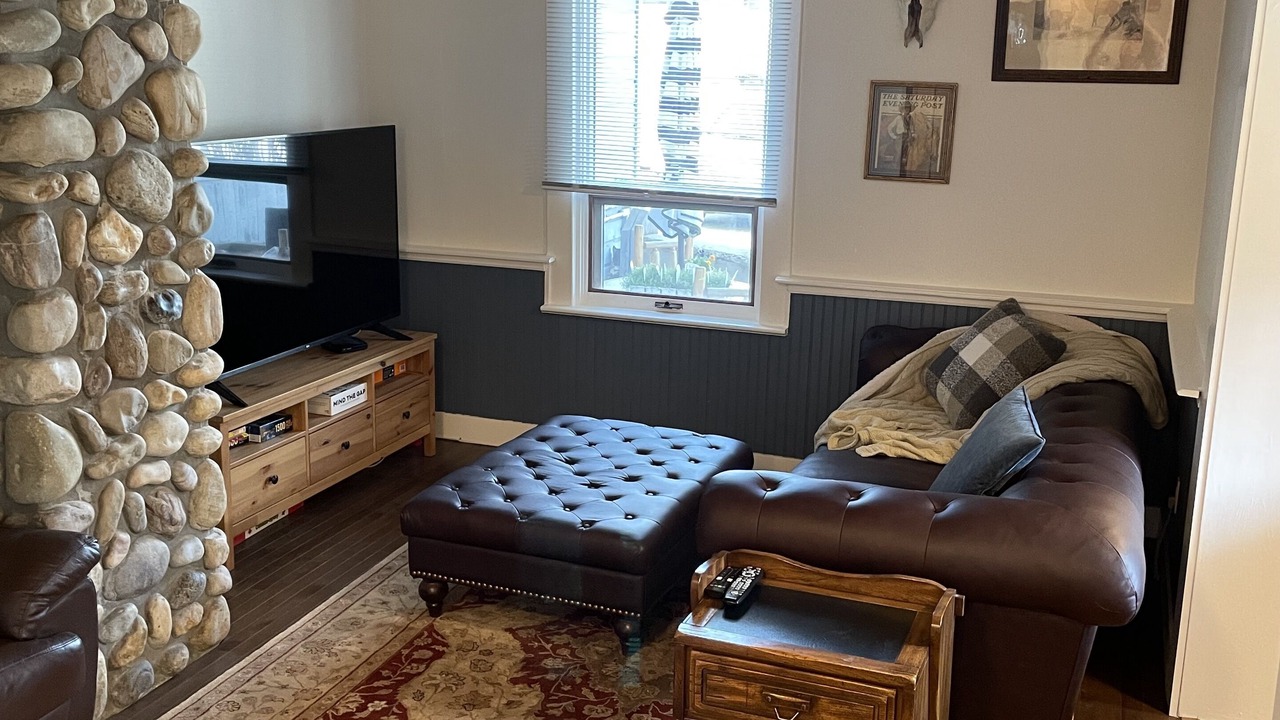 Photo of Livingroom in Banff