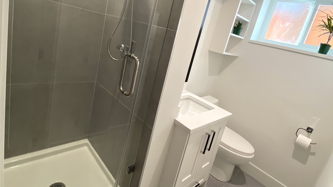 Photo of Bathroom in Knight