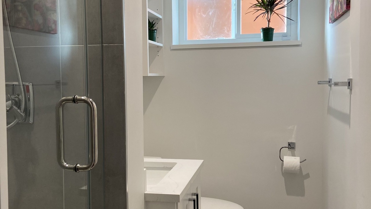 Photo of Bathroom in Knight