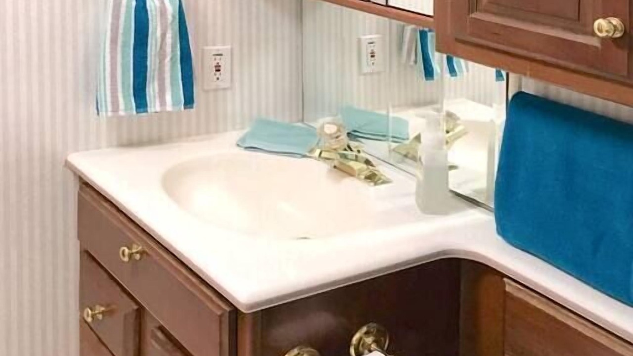 Photo of Bathroom in Otter Point