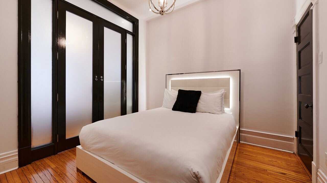 Photo of Bedroom in Little Italy