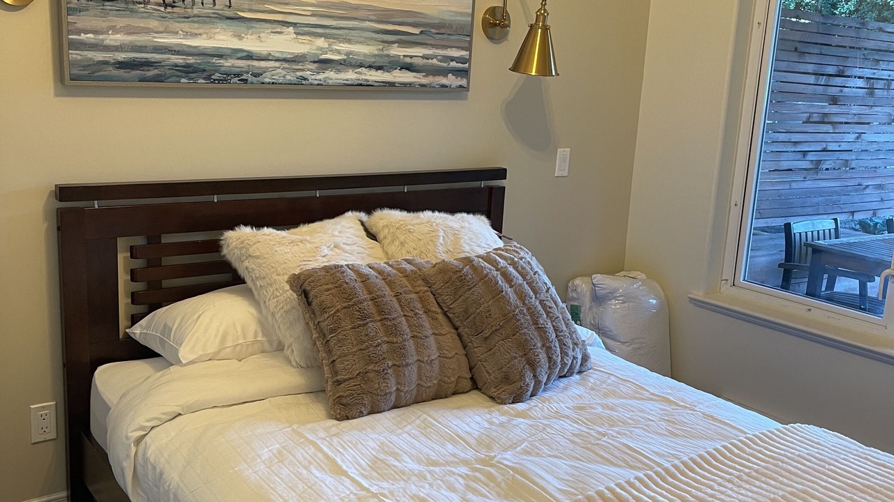 Photo of Bedroom in Sooke