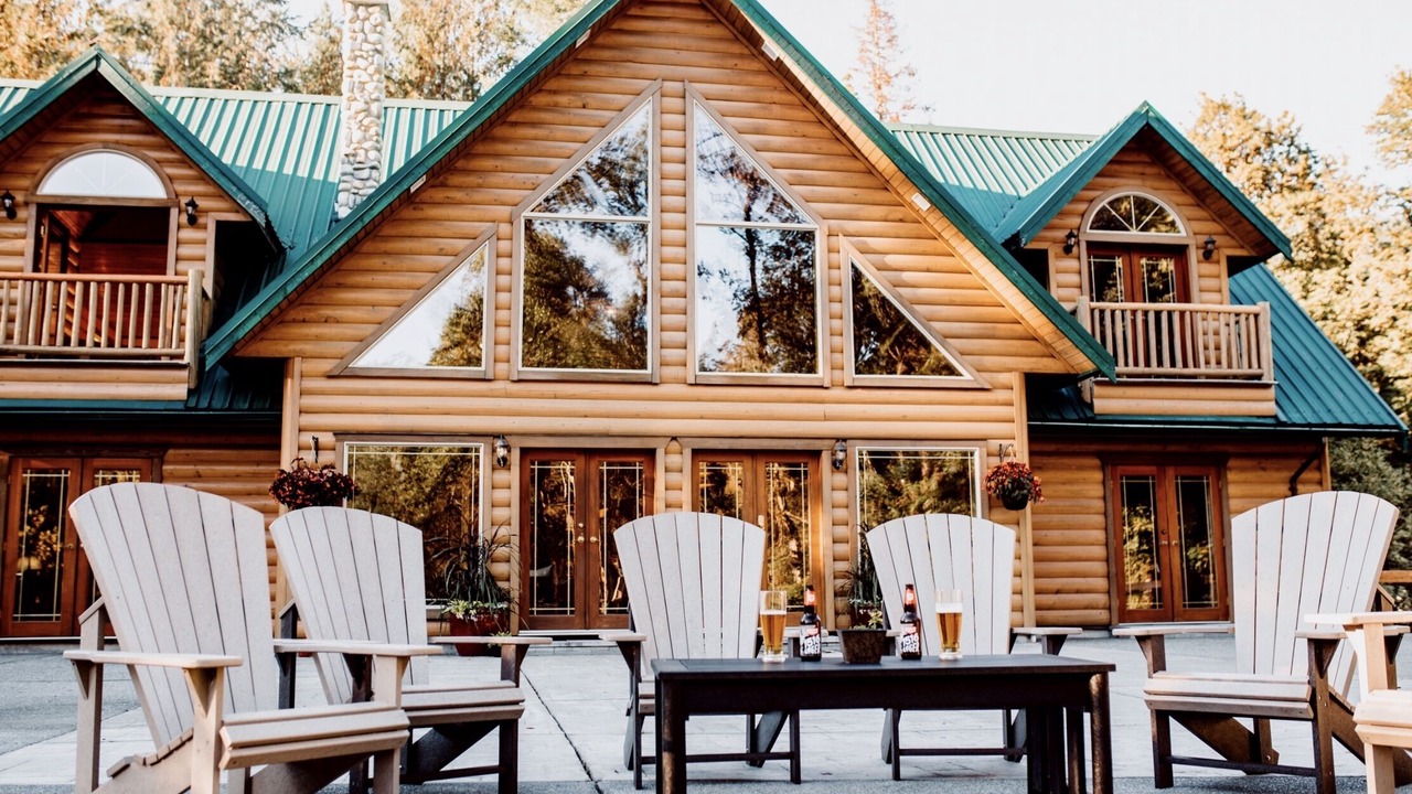 Photo of Outdoor in Lake Cowichan