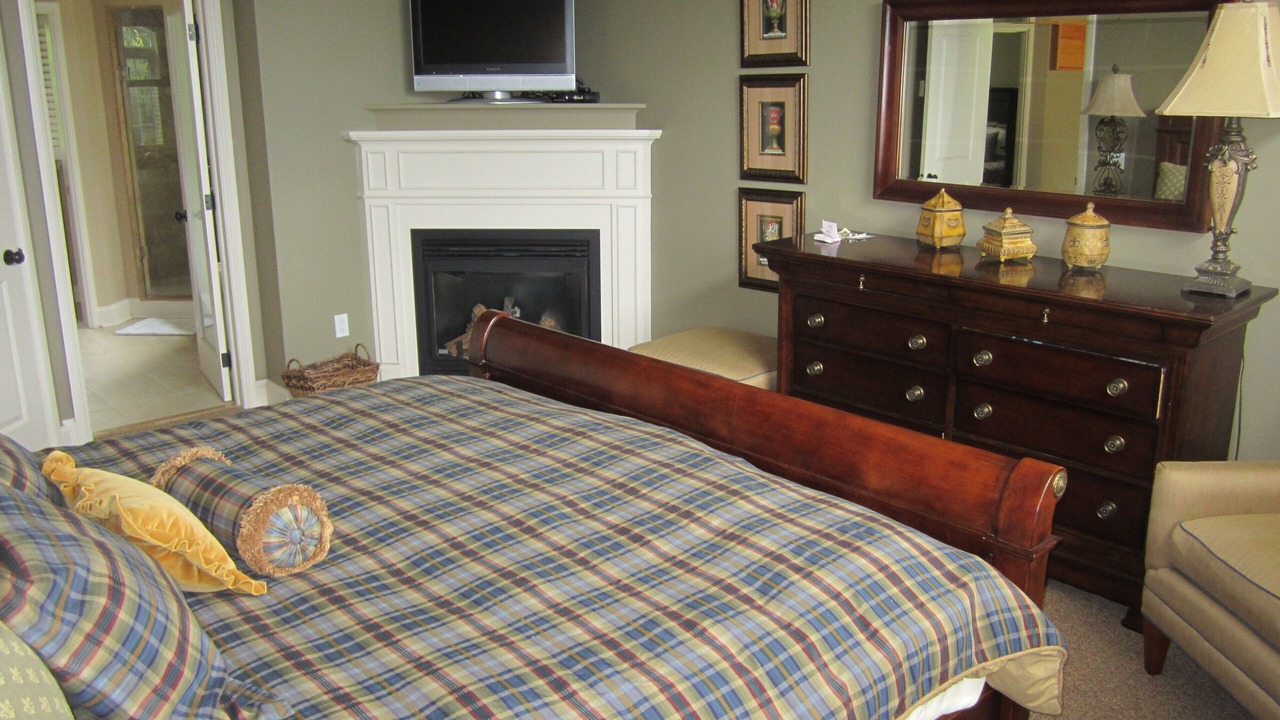 Photo of Bedroom in Port Carling