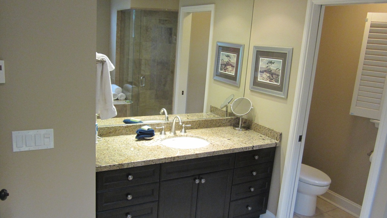 Photo of Bathroom in Port Carling