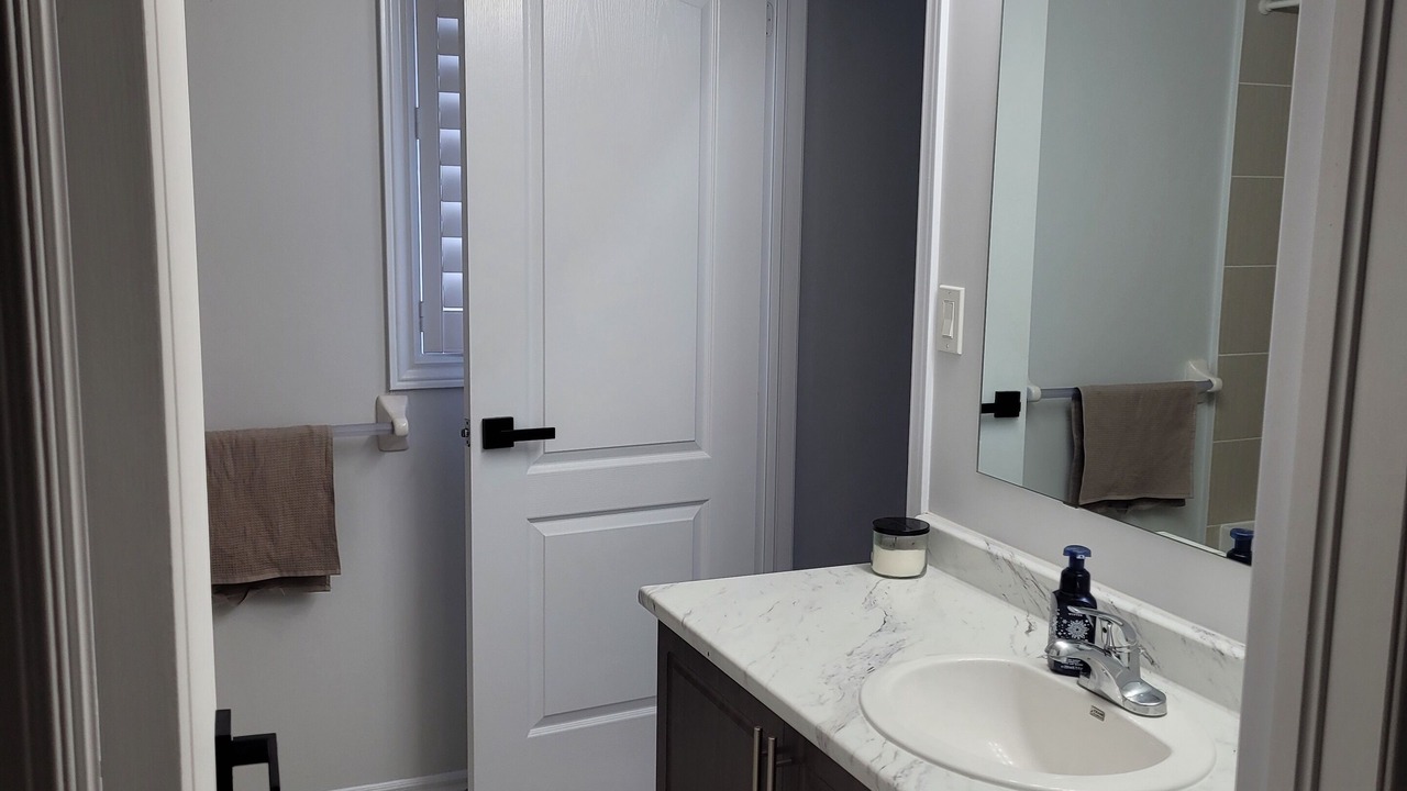 Photo of Bathroom in L'Amoreaux
